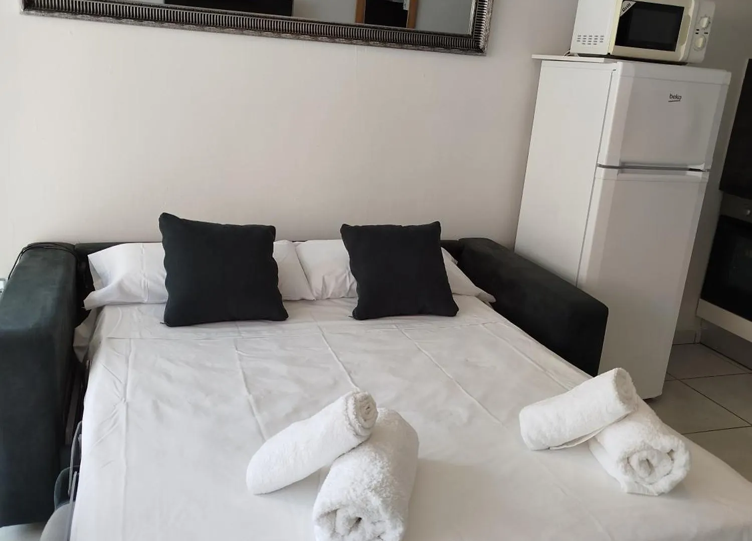 Bonito Apartamento En El Centro De Roses Apartment